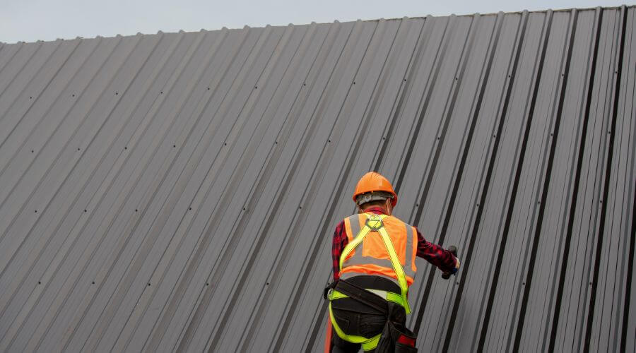 Professional gutter cleaning in Scalf, KY